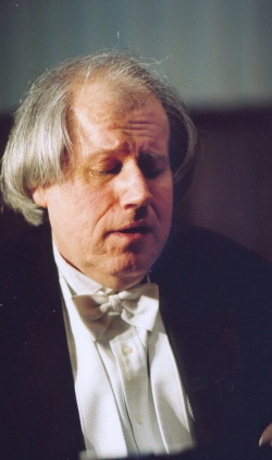 Portrait. Bozar. Grigory Sokolov (piano). © AMC Verona. 2015-02-18